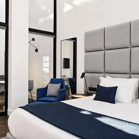 Vanoro Hotel