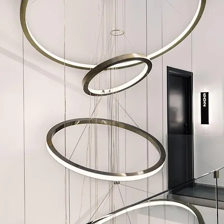 Vanoro سالونيك